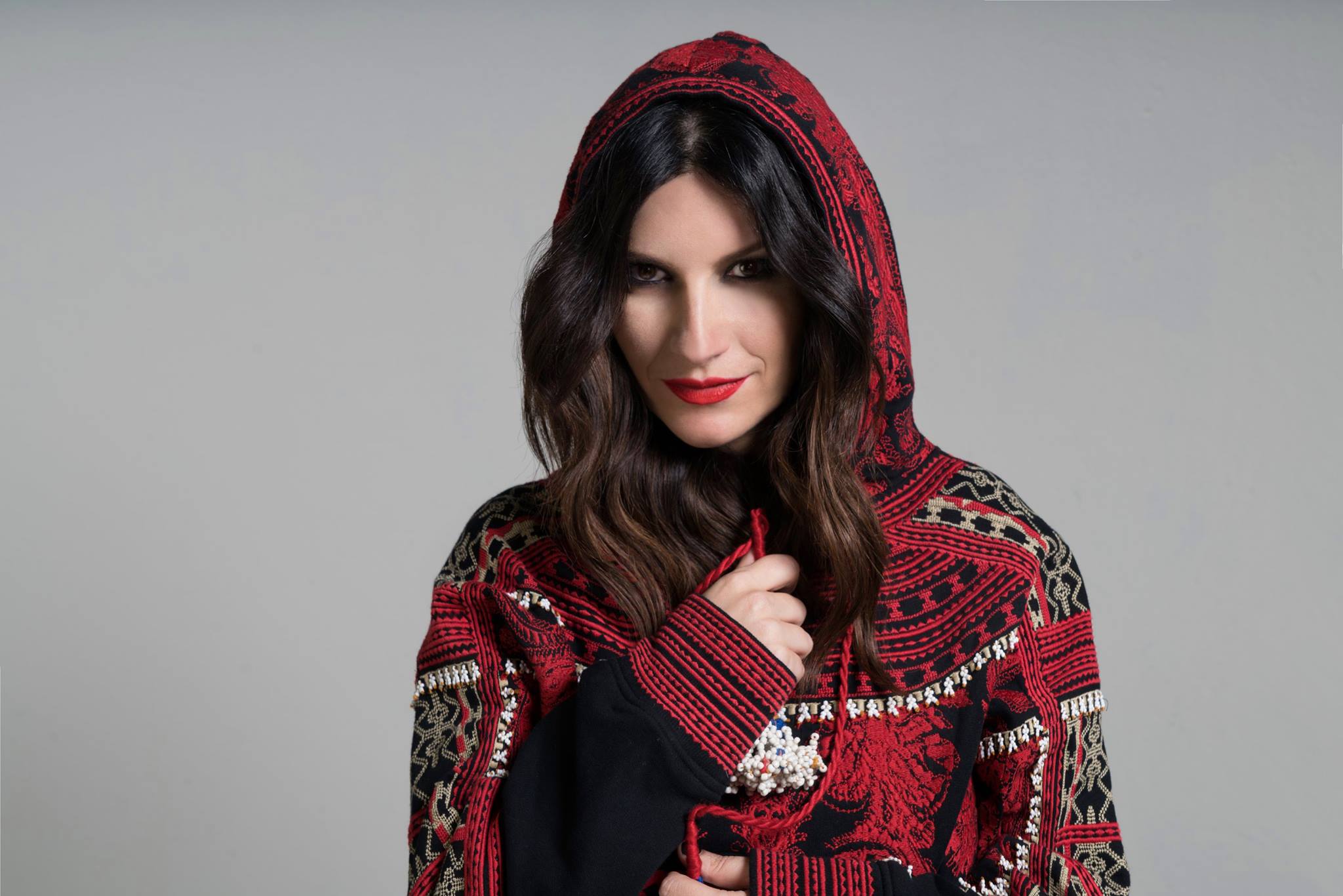 LAURA PAUSINI <BR> is coming to town <BR> #RecensioneFunky